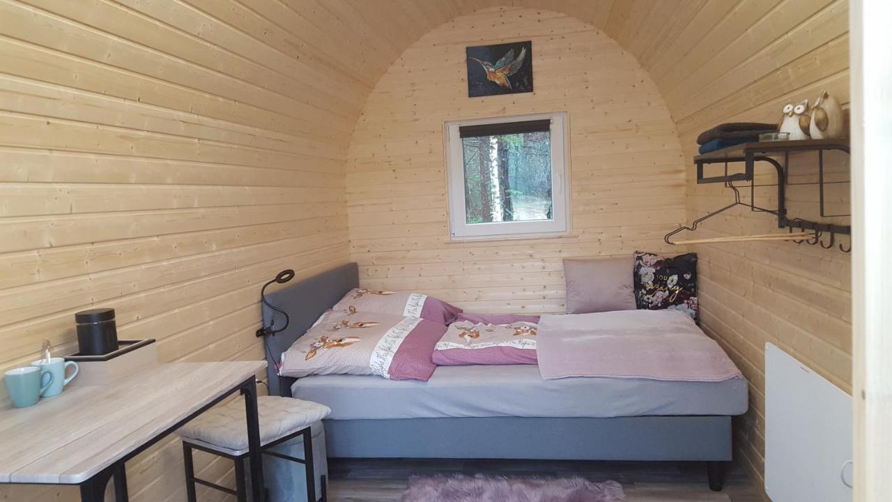 Glamping Pod Im Wald Mit Hund